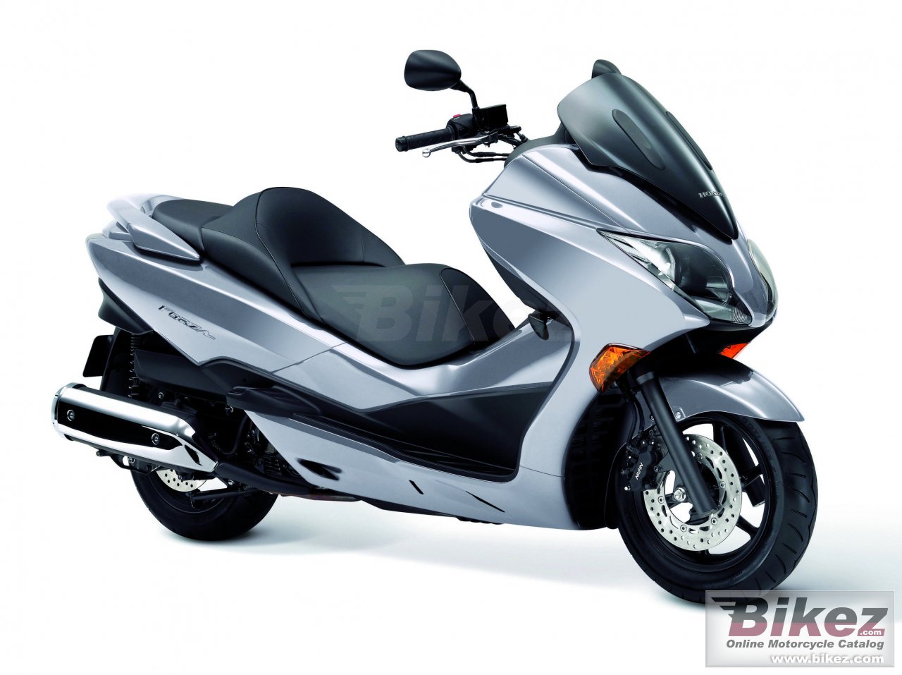 Big Honda forza x picture and wallpaper from Bikez.com